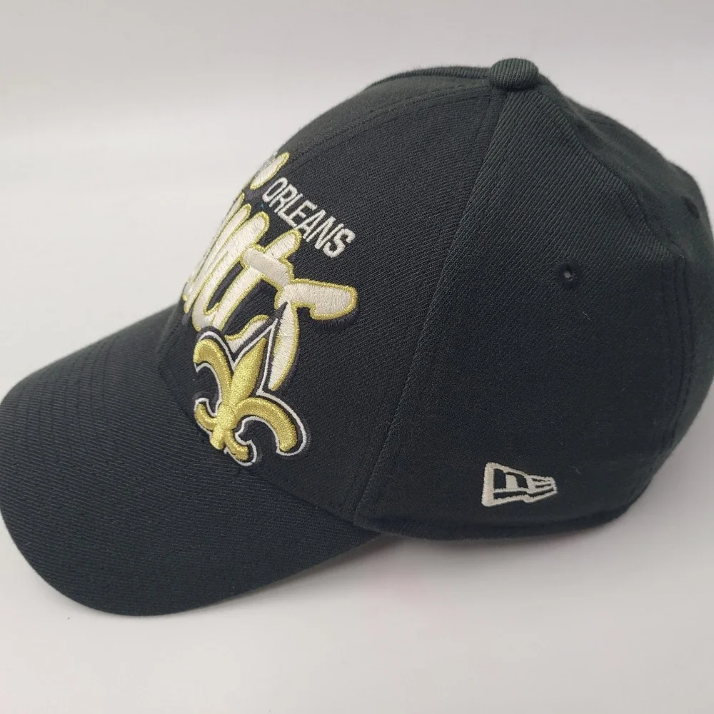 New Orleans Saints Hat Fitted S-M New Era 39Thirty Black Gold NFL Football Men‎